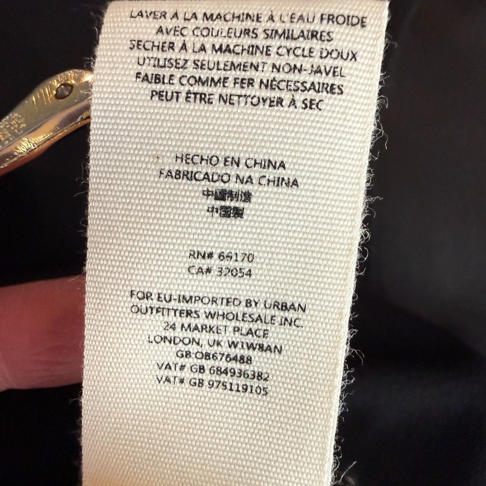 Free People‎ Womens Kimono Sleeve Embroidered Poncho Top Black Size S Boho Fairy - Picture 6 of 16